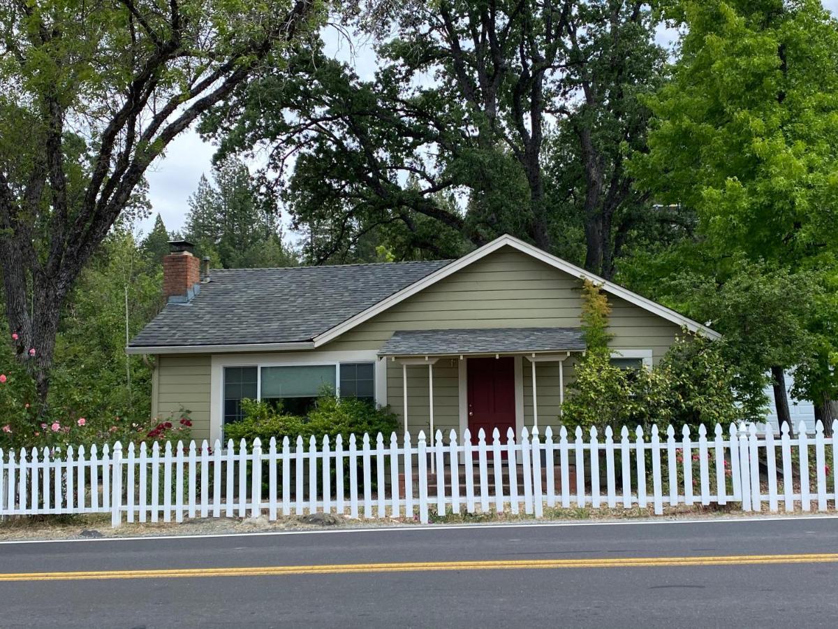 Vans Yosemite Garden Cottage Гровленд Екстер'єр фото